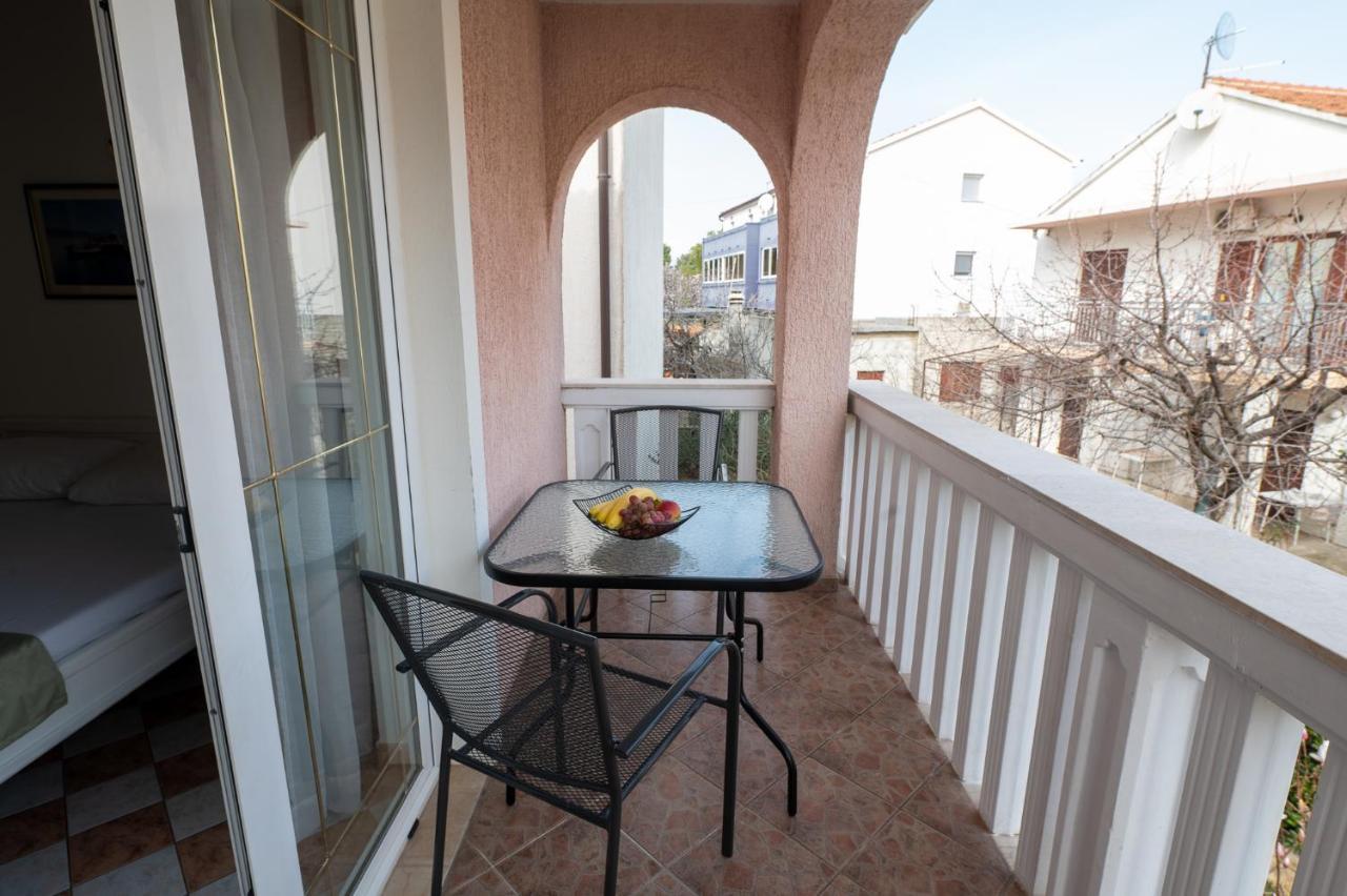 Apartmani Marin No1. Vodice Extérieur photo
