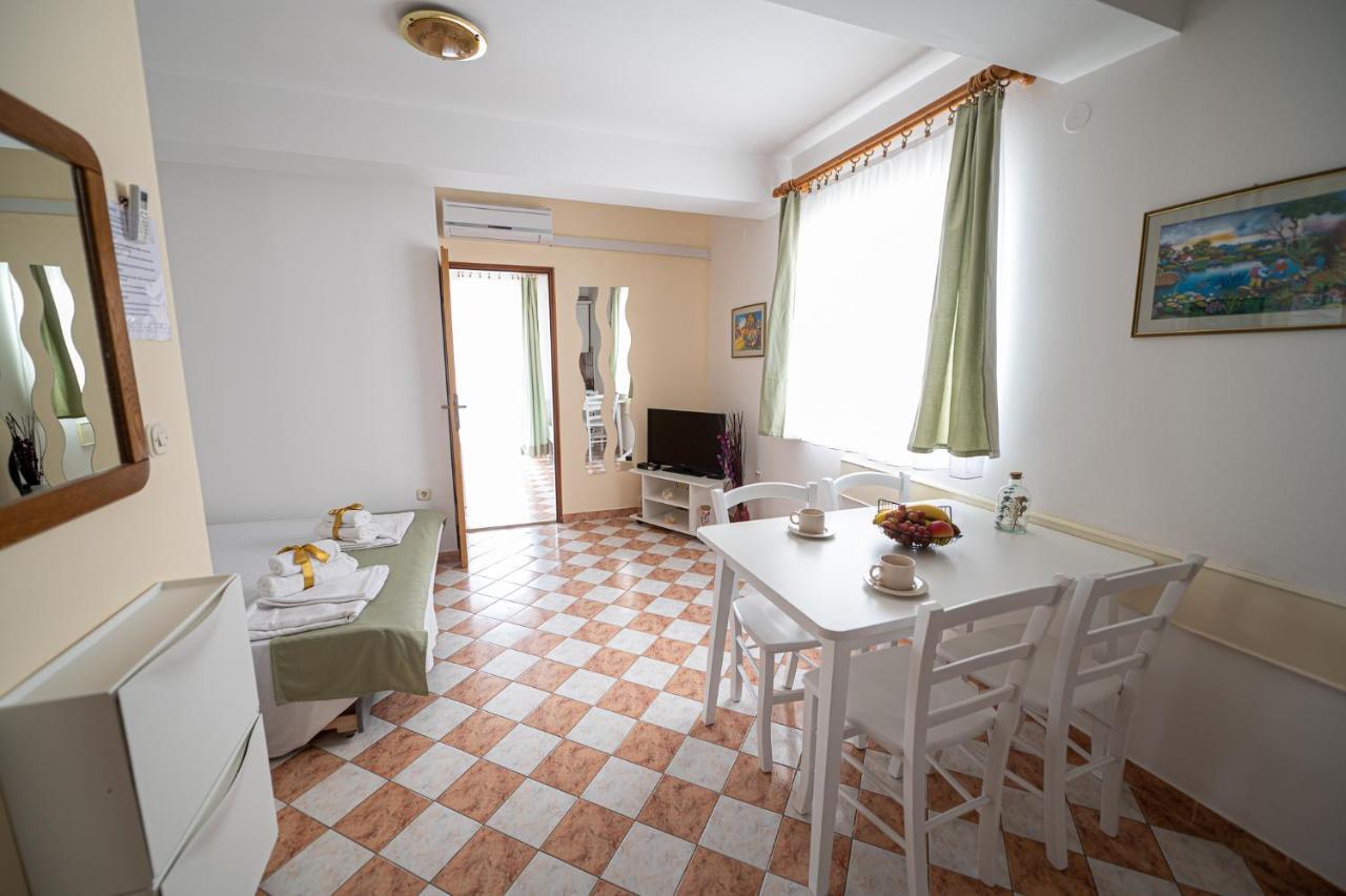 Apartmani Marin No1. Vodice Extérieur photo