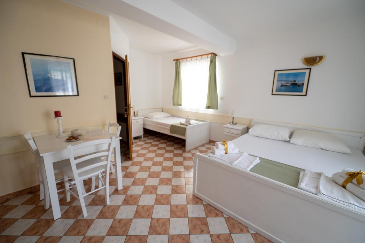 Apartmani Marin No1. Vodice Extérieur photo