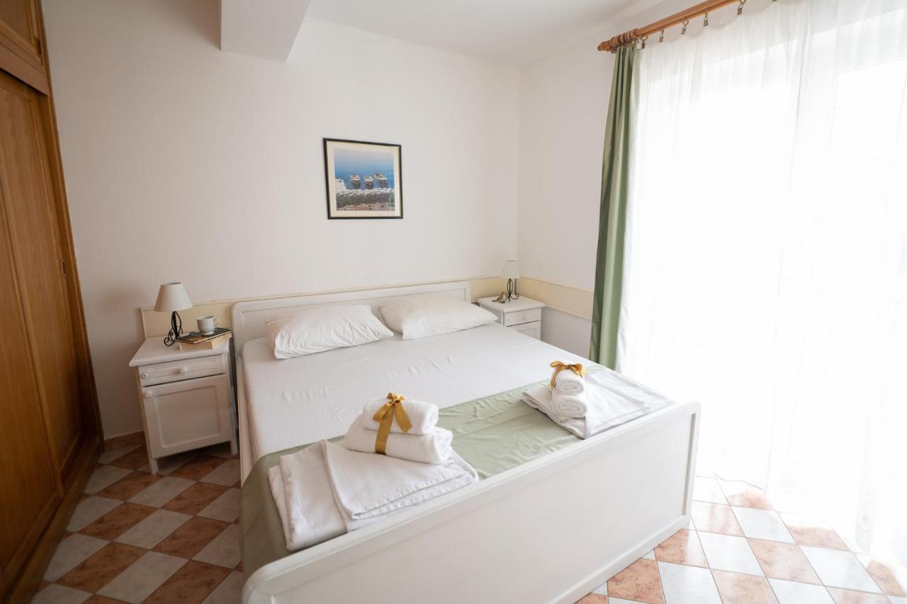 Apartmani Marin No1. Vodice Extérieur photo
