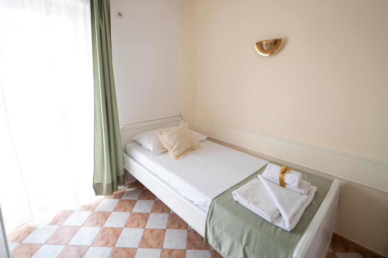 Apartmani Marin No1. Vodice Extérieur photo